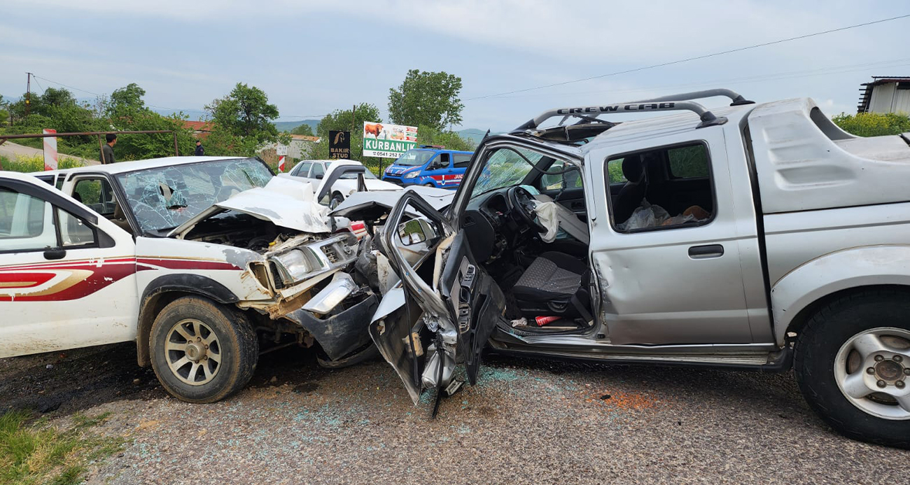 Bursa’da Korkunç Trafik Kazası: 1 Ölü, 4 Yaralı