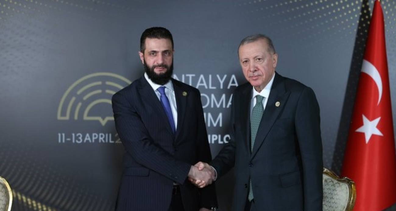 Cumhurbaşkanı Erdoğan ile Suriye Cumhurbaşkanı Şara Antalya’da Bir Araya Geldi