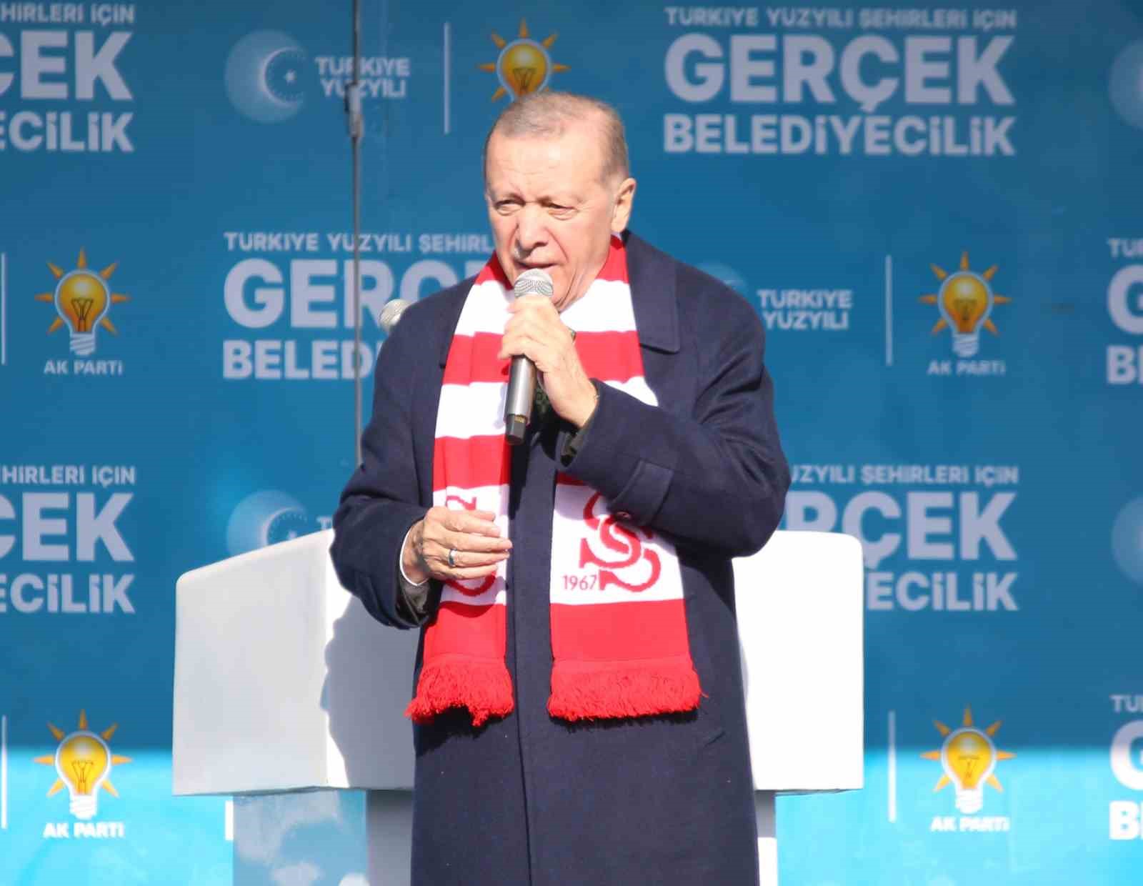 Cumhurbaşkanı Erdoğan, Sivasspor’un Pankartına Destek Çıktı