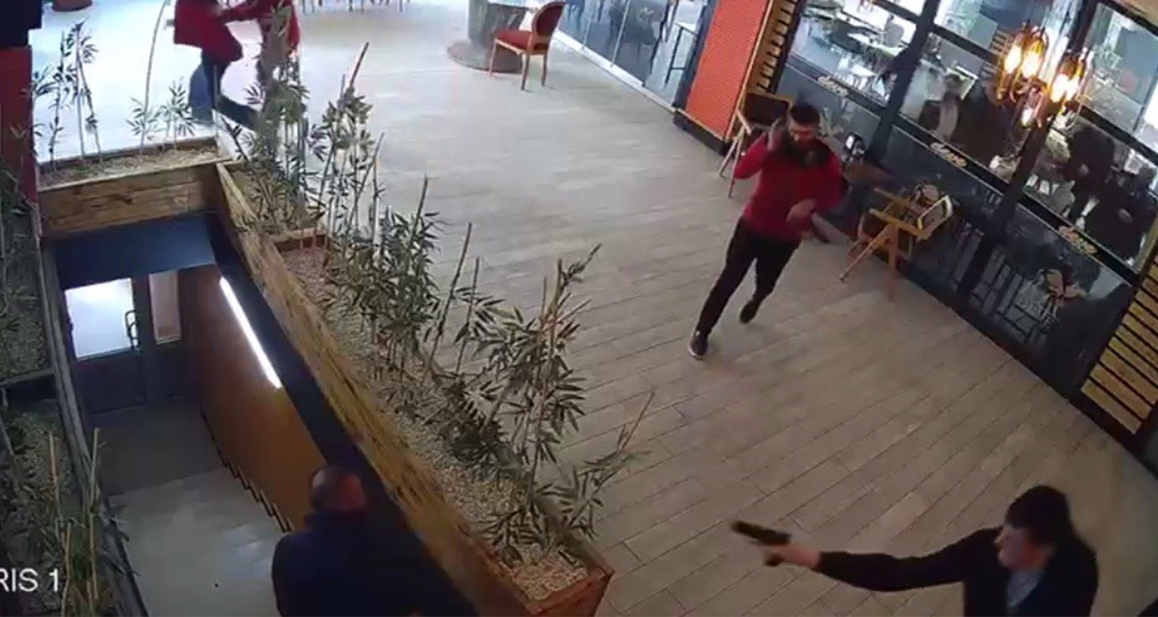 Kağızman’da Kafeteryada Yaşanan Trajik Cinayet Kameralara Yansıdı