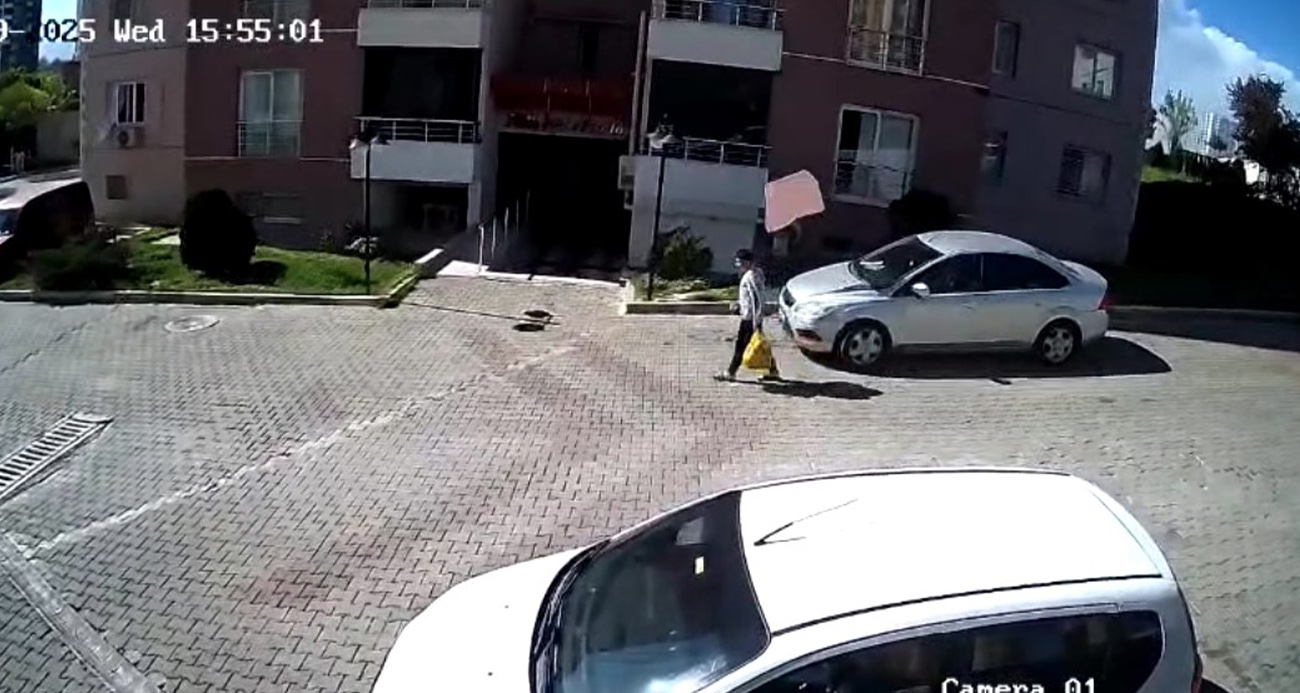 Mersin’de Fırtına Tehlikesi: Çocuk, Düşen Fayans Parçasından Son Anda Kurtuldu