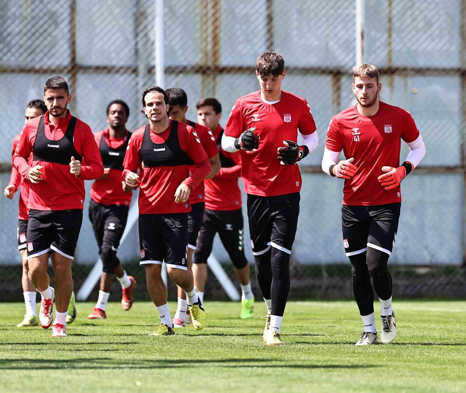 Sivasspor, Antalyaspor Karşılaşması İçin Hazırlıklarını Sürdürüyor