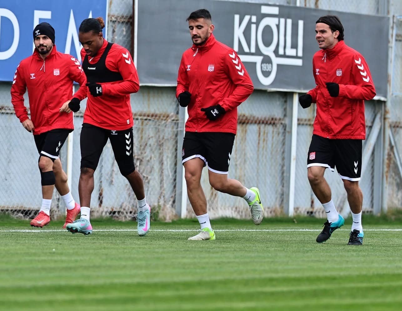 Sivasspor, Kasımpaşa Maçı İçin Hazırlıklara Başladı