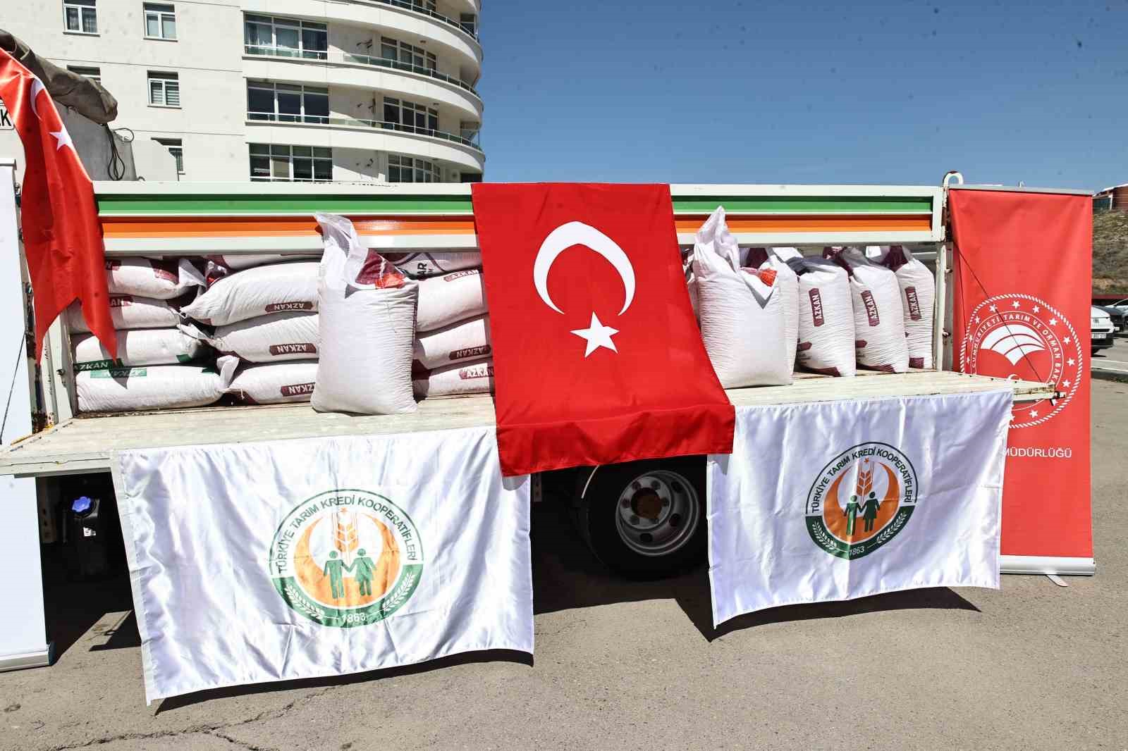 Sivas’ta Çiftçilere Büyük Destek: 285 Ton Nohut Tohumu Dağıtımı Gerçekleşti