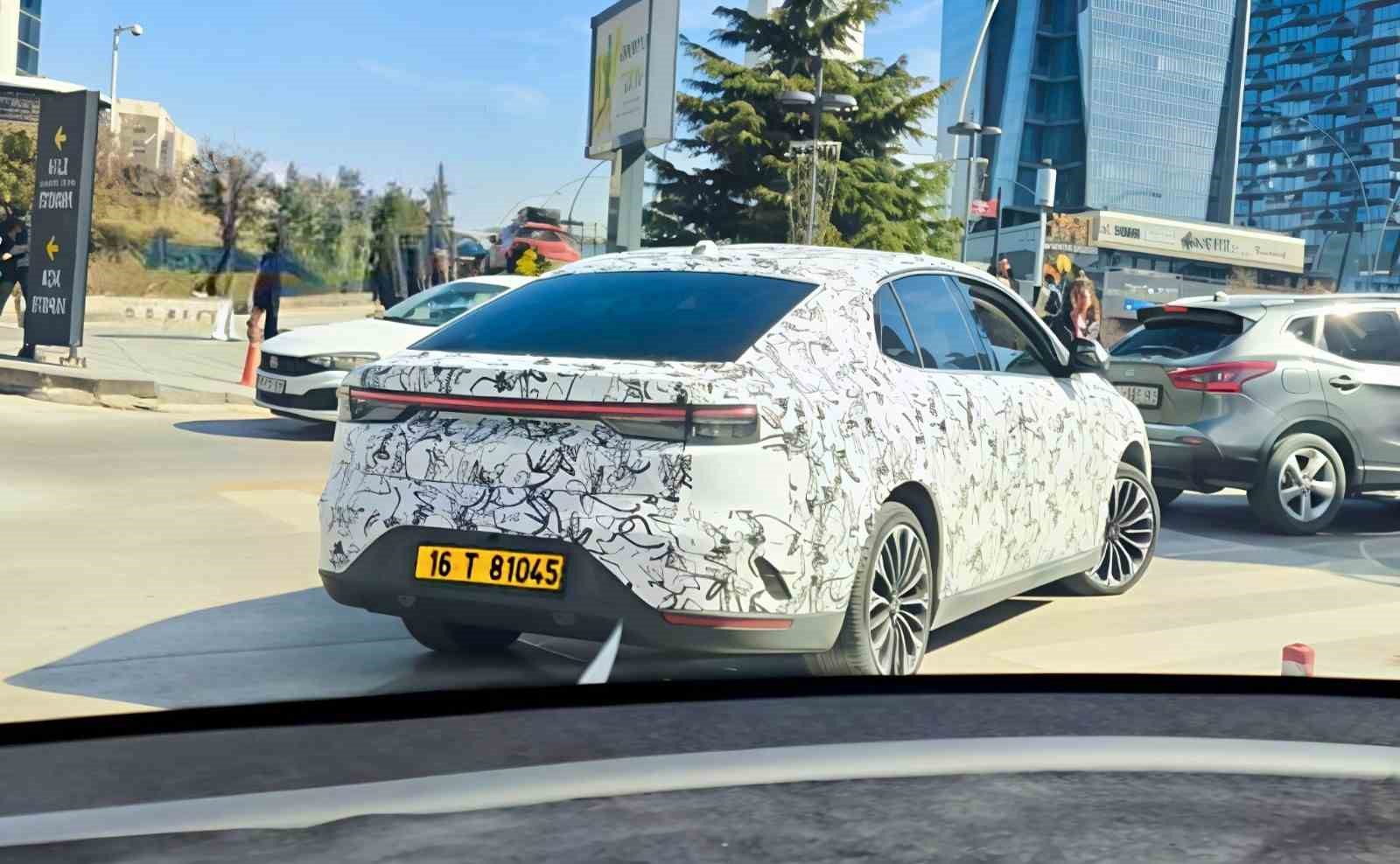 Togg’un Yeni Sedan Modeli T10F, Test Sürüşlerini Sürdürüyor