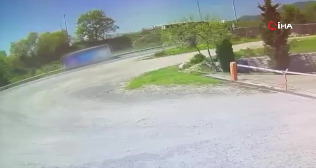 Yalova-Bursa Karayolunda Trafik Kazası: 1 Ölü, 5 Yaralı