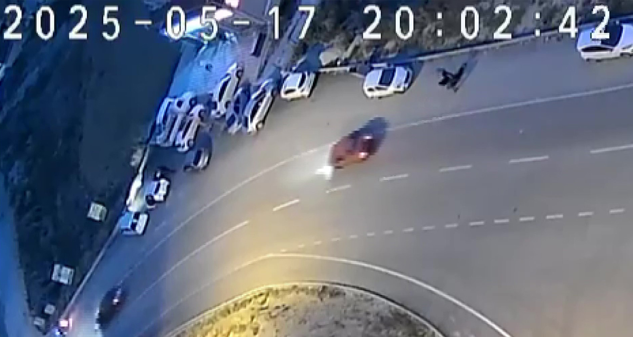 Adana’da Mezarlık Otoparkındaki Hırsızlık Vakası Güvenlik Kamerasında