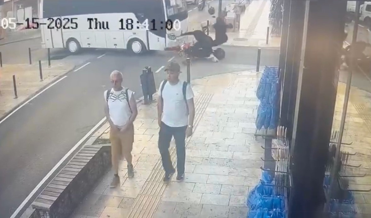 Antalya Manavgat’ta Korkunç Kaza: Motosiklet ve Otel Servisi Çarpıştı, 1 Ölü