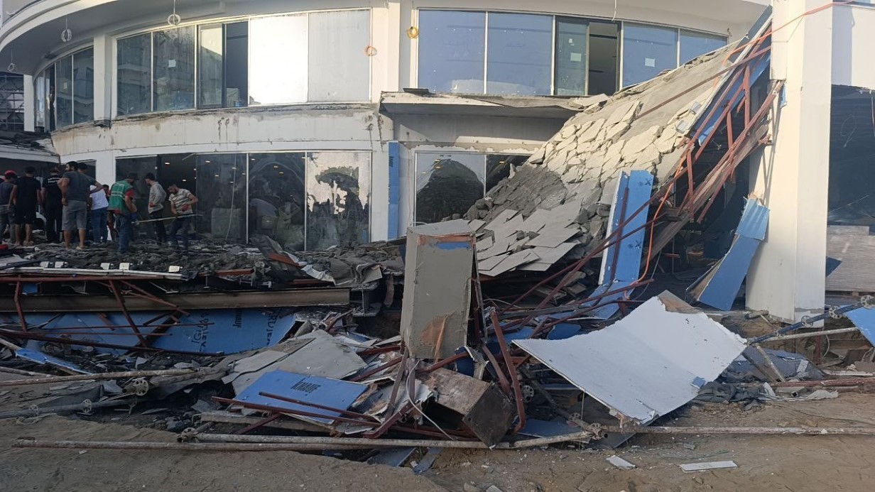 Antalya Manavgat’ta Otel İnşaatında Balkon Çöktü, İşçiler Tehlikeden Son Anda Kurtuldu