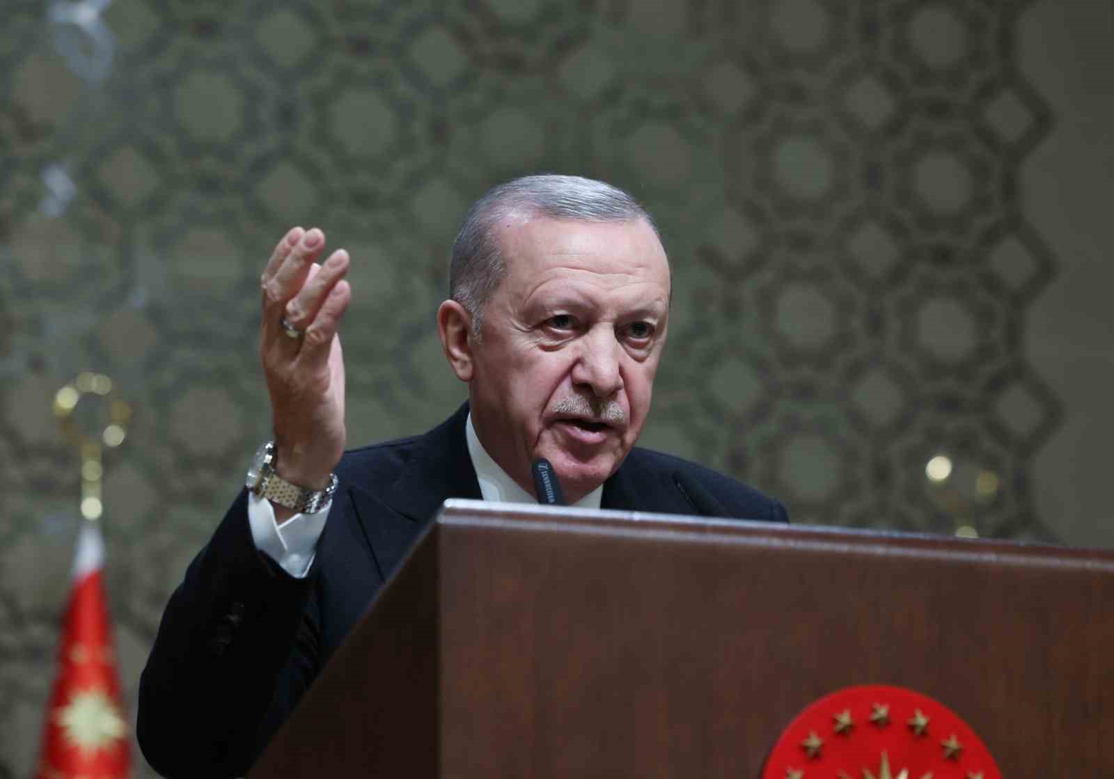 Cumhurbaşkanı Erdoğan: ‘Kamu Görevlilerine Etik Eğitimi Vurgusu’