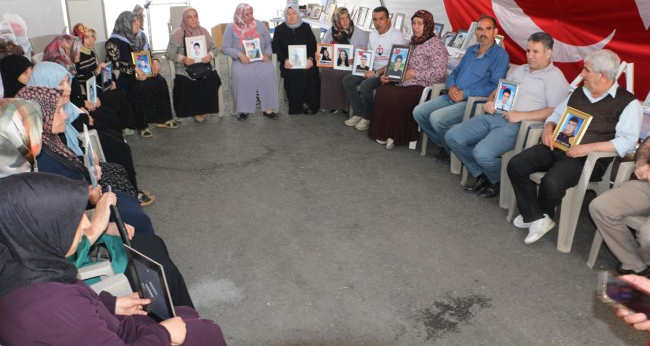 Diyarbakır’da Evlat Nöbeti Devam Ediyor: Ailelerin Umudu ve Sevinci