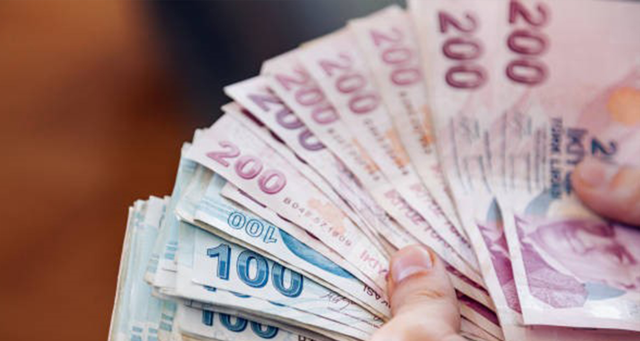 Emekli İkramiyeleri Yarın Hesaplarda