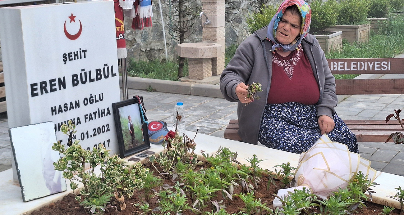 Eren Bülbül’ün Annesi Ayşe Bülbül, PKK’nın Silah Bırakma Kararını Değerlendirdi