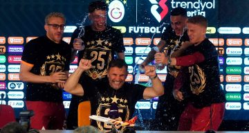Galatasaray’da Şampiyonluk Coşkusu Basın Toplantısına Taştı!