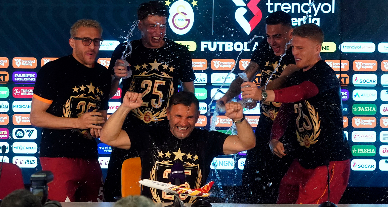Galatasaray’da Şampiyonluk Coşkusu Basın Toplantısına Taştı!
