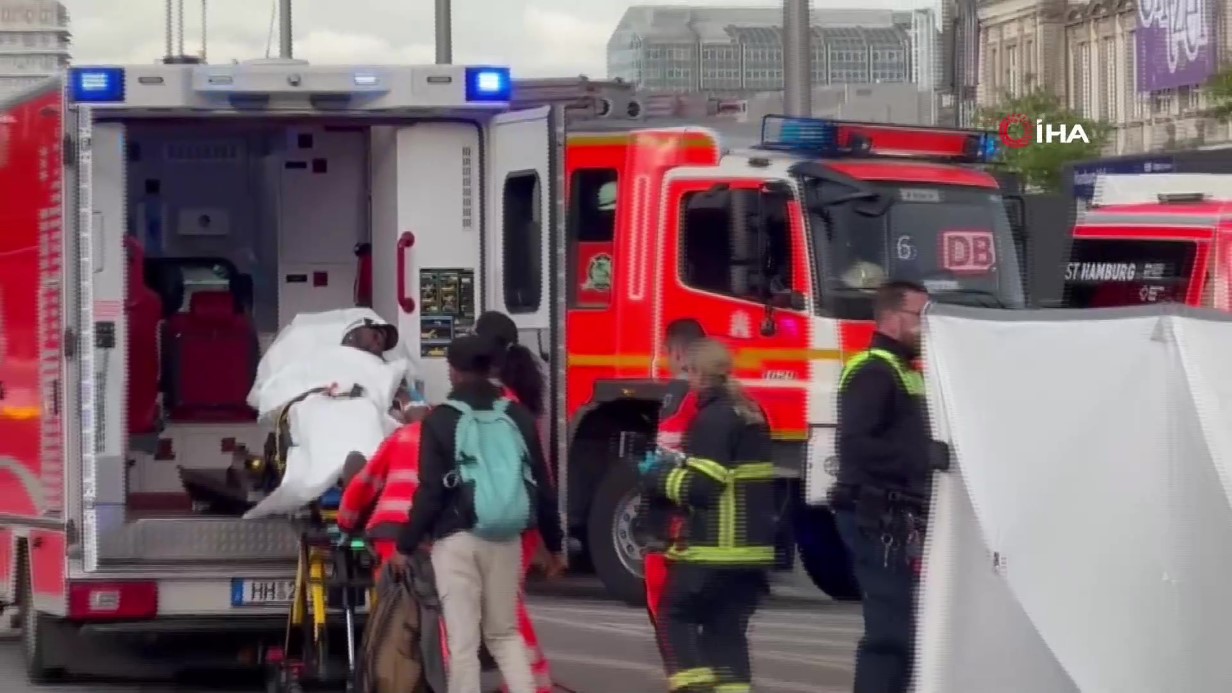 Hamburg Tren İstasyonunda Meydana Gelen Bıçaklı Saldırı Birden Fazla Kişiyi Yaraladı