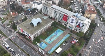 İBB’deki Yolsuzluk Soruşturmasında Önemli Gelişme: Firari Şüpheliye Kayyum Atandı