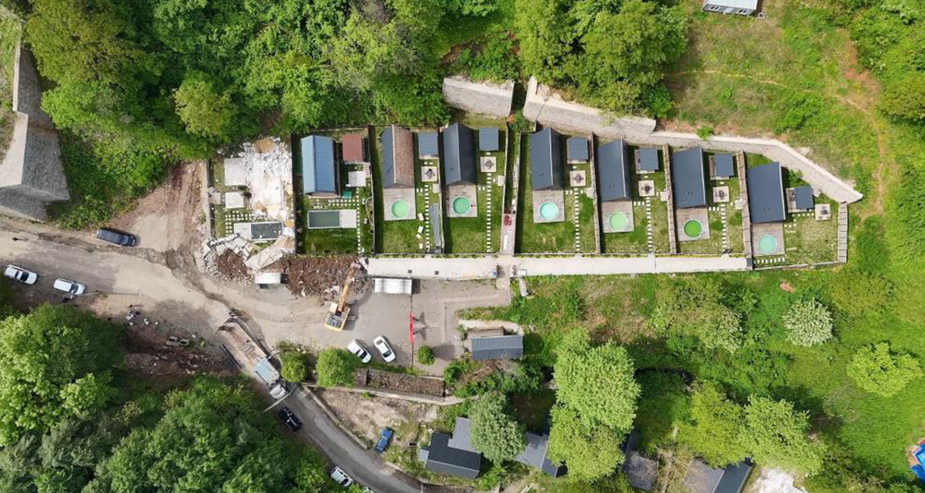 Kartepe’de Kaçak Bungalov Yapılar Yıkıldı