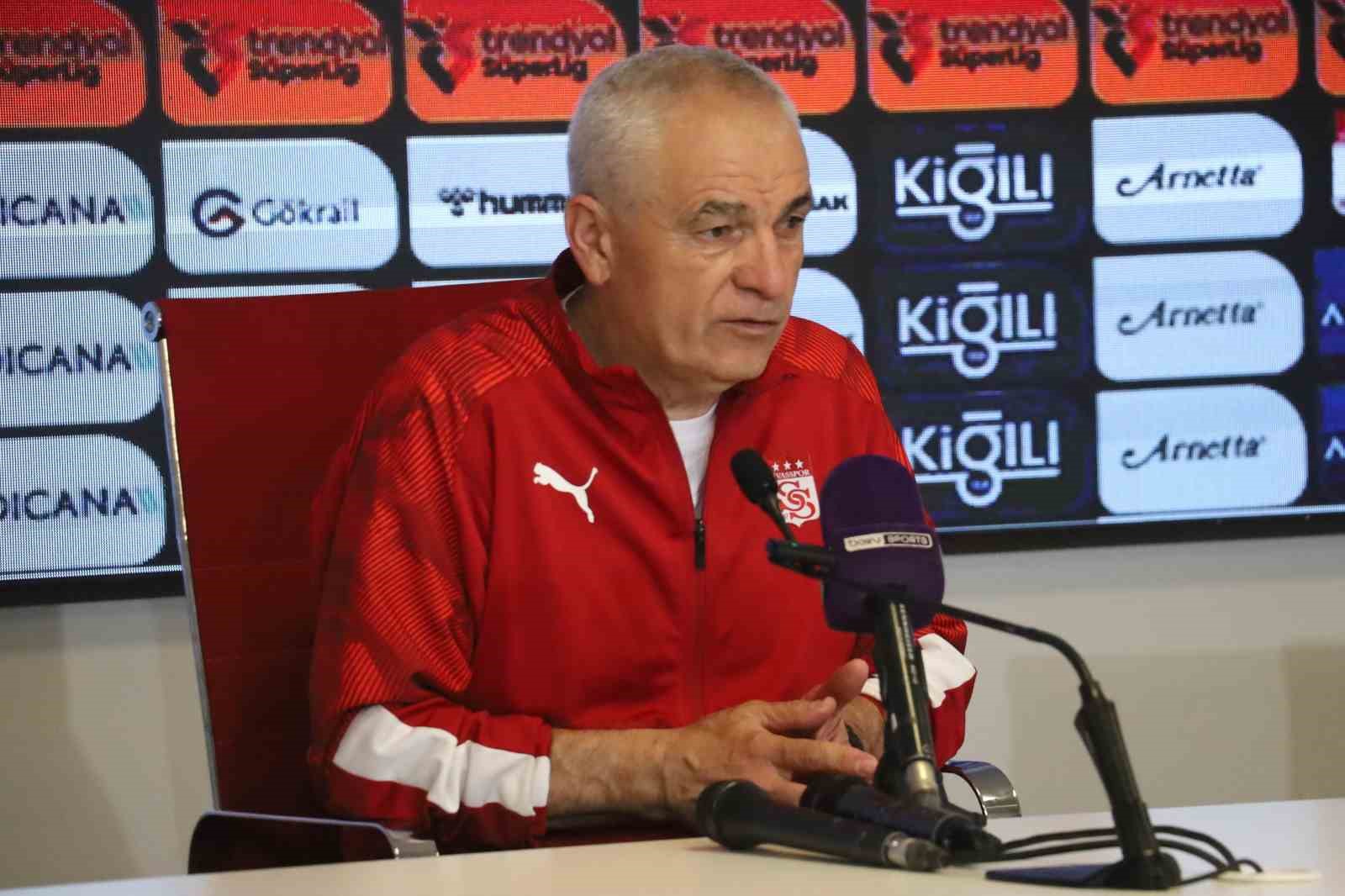 Rıza Çalımbay: Sivasspor İçin Mücadele Devam Ediyor
