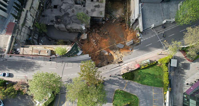 Sarıyer’de Yol Çökmesi Sonucu Doğalgaz Patlaması Yaşandı