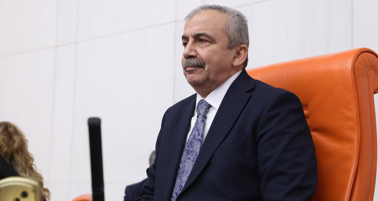 Sırrı Süreyya Önder Hayata Veda Etti