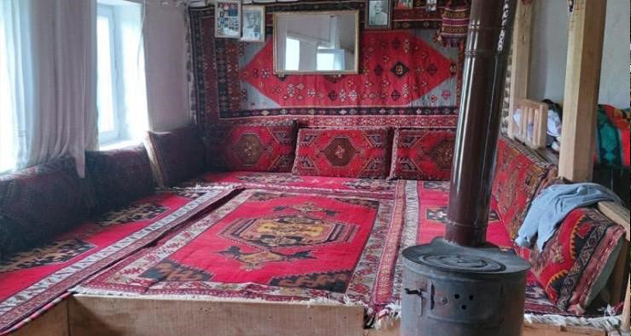 Sivas Divriği’de Duvar Delinerek Gerçekleştirilen Büyük Hırsızlık