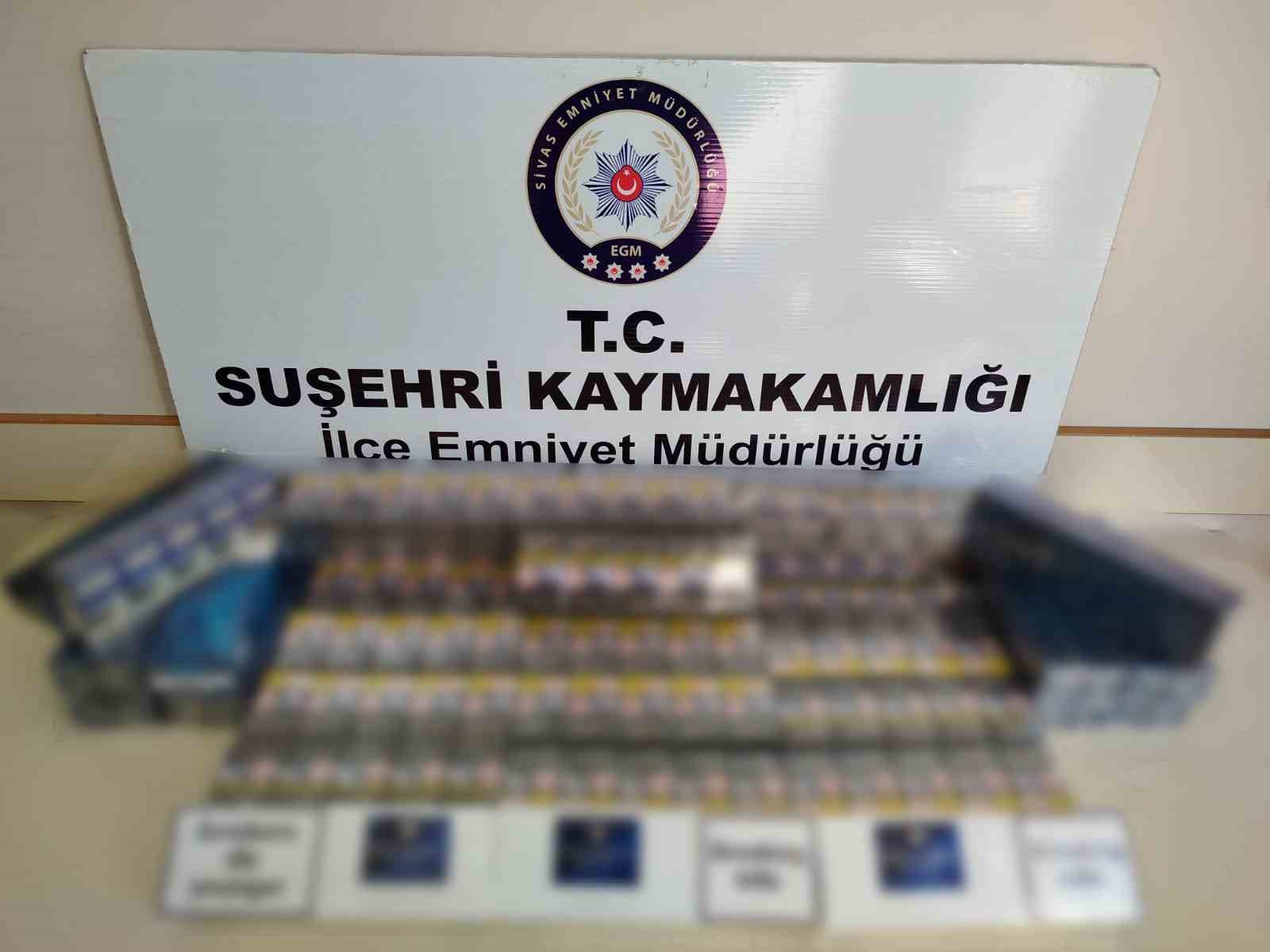 Sivas Suşehri’nde Düzensiz Göçmen Operasyonu: 7 Kişi ve Kaçak Sigaralar Ele Geçirildi