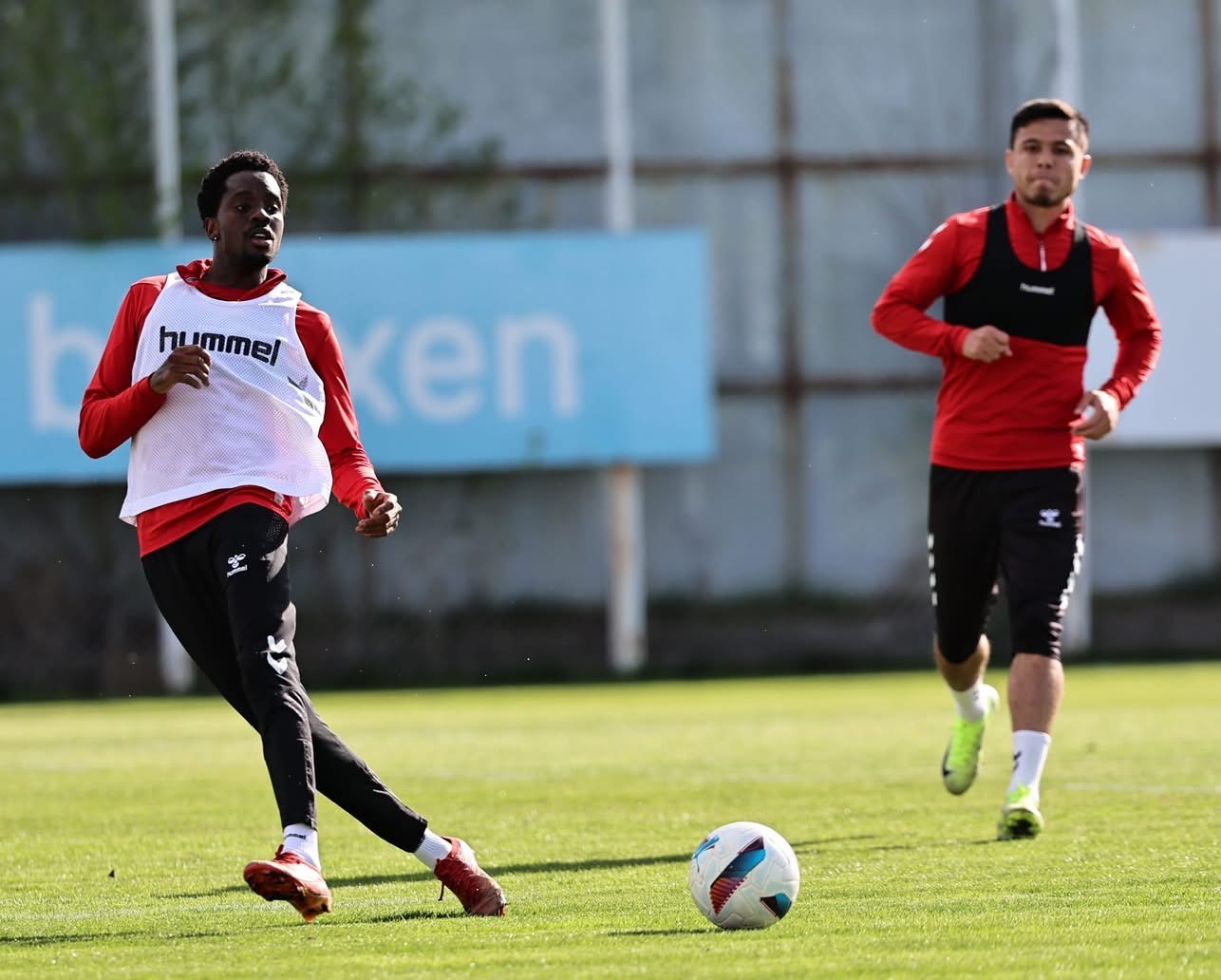 Sivasspor, Bodrum FK Karşılaşması İçin Hazırlıklarını Sürdürüyor
