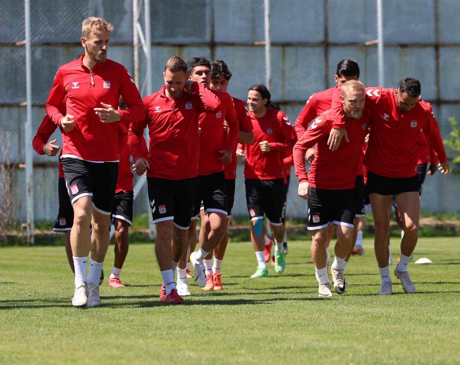Sivasspor, Samsunspor Maçı Öncesi Son Hazırlıklarını Sürdürüyor
