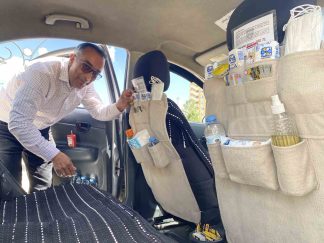 Sivas’ta Bir Taksici, Araç İçi Hijyen Köşesi ile Müşteri Memnuniyetini Artırıyor