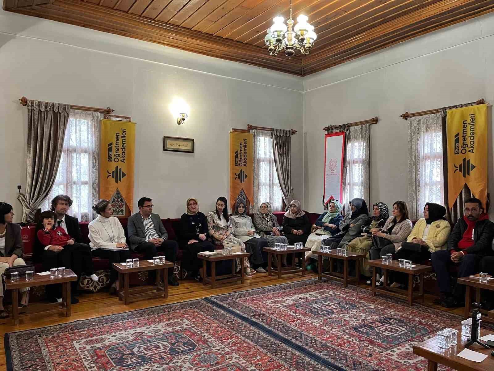 Sivas’ta Geleneksel Masallar Üzerine Eğitim Söyleşileri Devam Ediyor