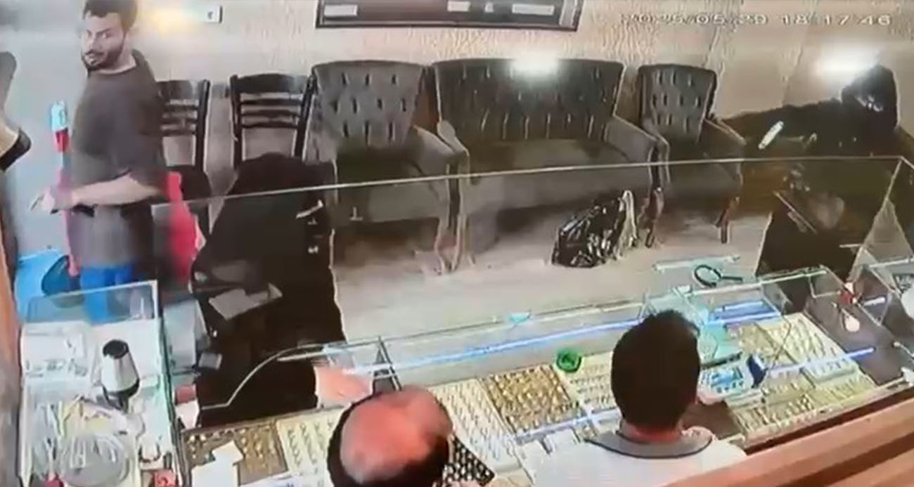 Sultanbeyli’de Kuyumcu Soygun Girişimi Sandalye ile Önlendi