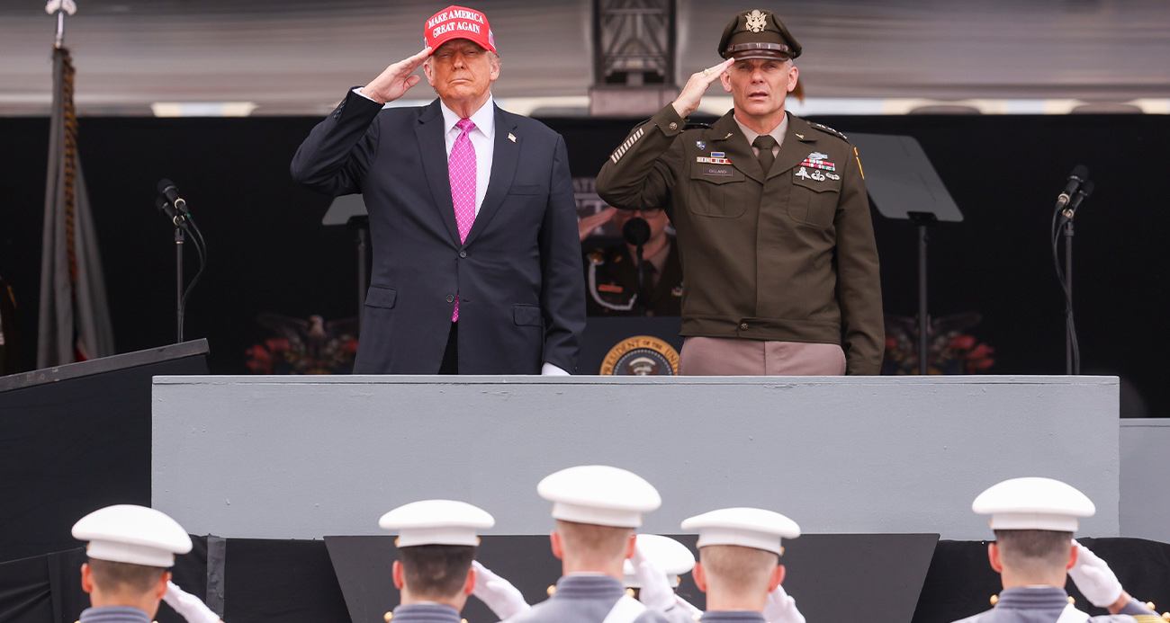 Trump: ‘Tarihin En Güçlü Ordusunu Ben İnşa Ettim’