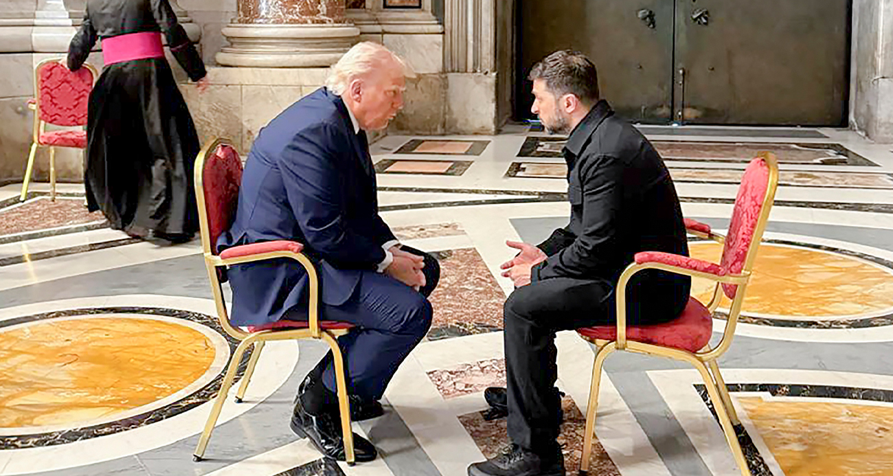 Zelenskiy ve Trump Arasındaki Tarihi Vatikan Görüşmesi
