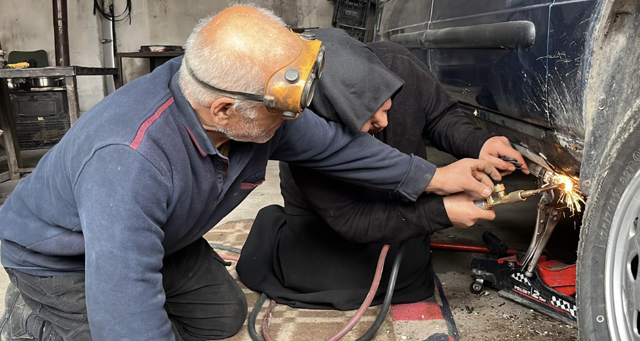 Bayburt’ta Bir Kadın Çırak Hikayesi: 25 Yıldır Eşine Destek Oluyor