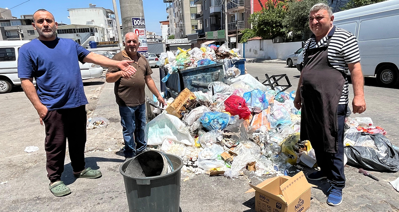 Buca’da Devam Eden İşçi Eylemi Sokakları Çöplüğe Çevirdi