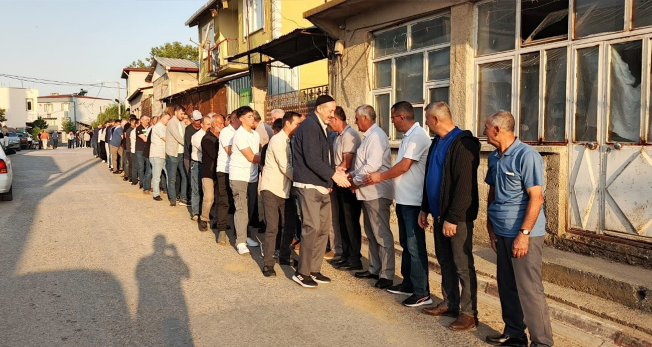 Bursa Mustafakemalpaşa’da İki Yüzyıllık Bayram Geleneği Sürdürüldü