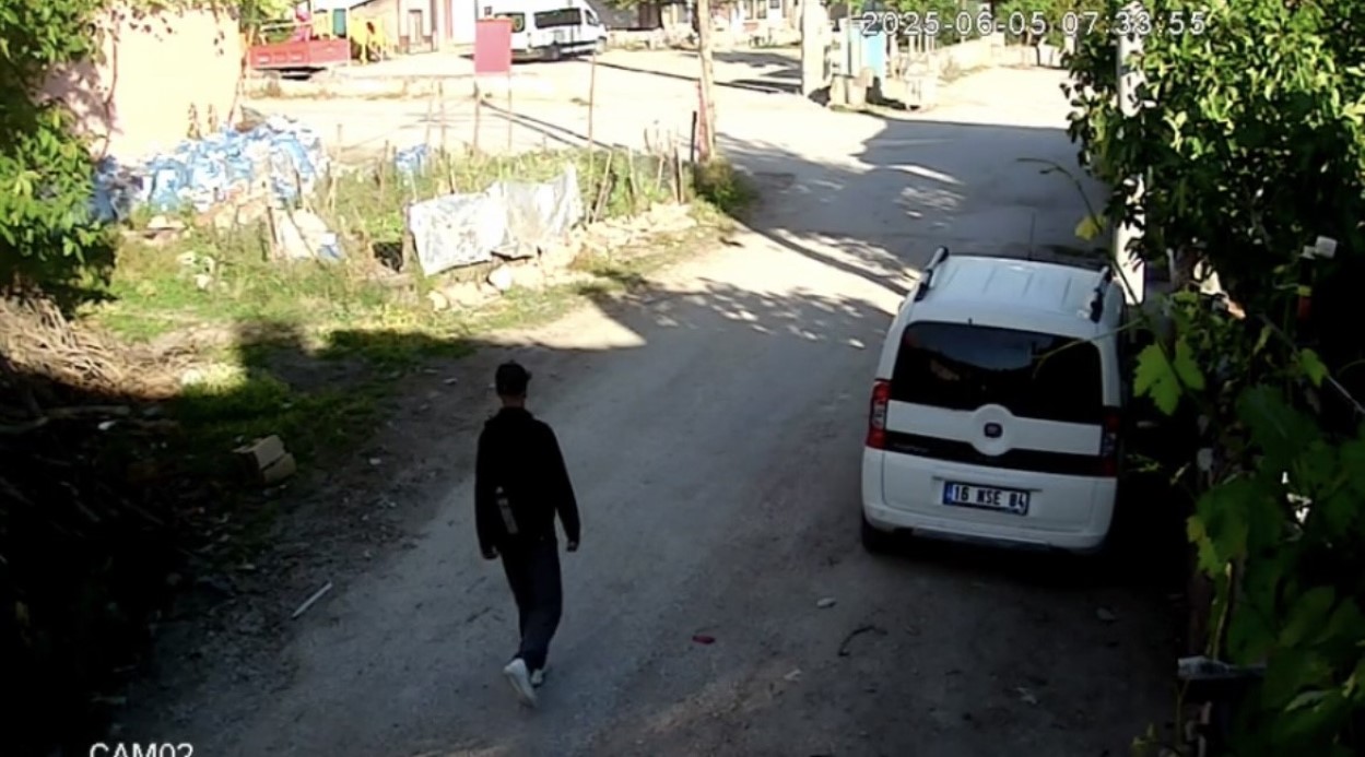 Bursa’da Kaybolan 14 Yaşındaki Çocuğun Son Görüntüleri Bulundu