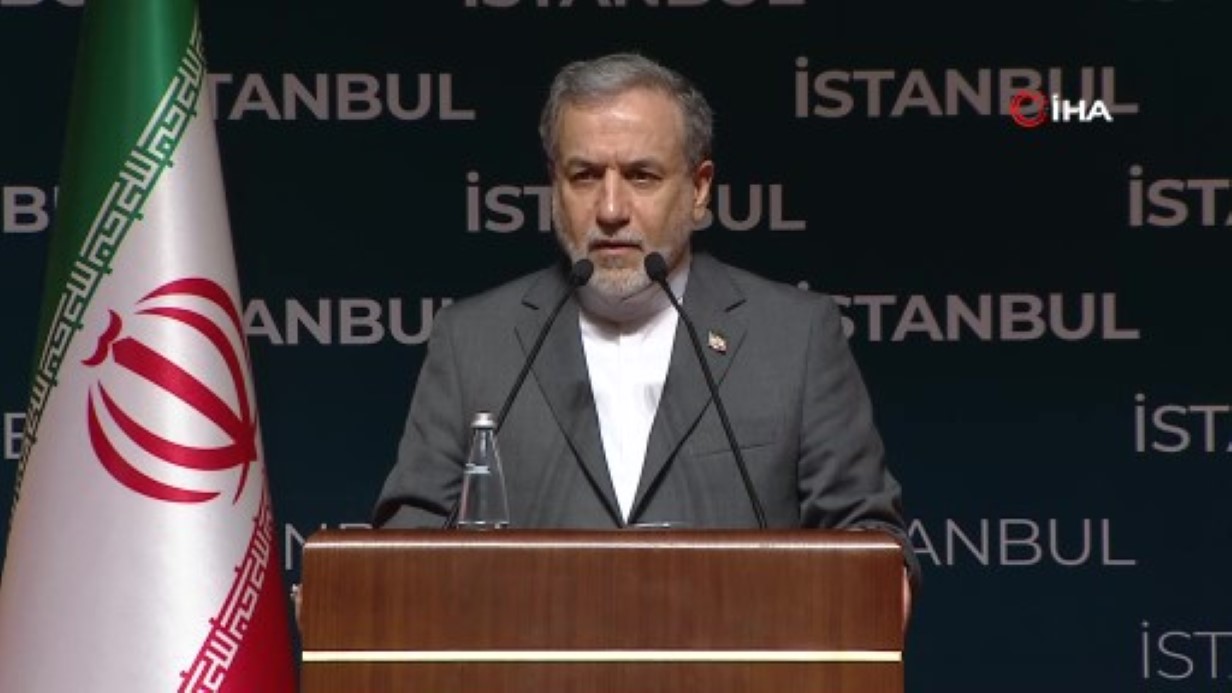 İran Dışişleri Bakanı Arakçi ABD’yi Diplomasiye İhanetle Suçladı