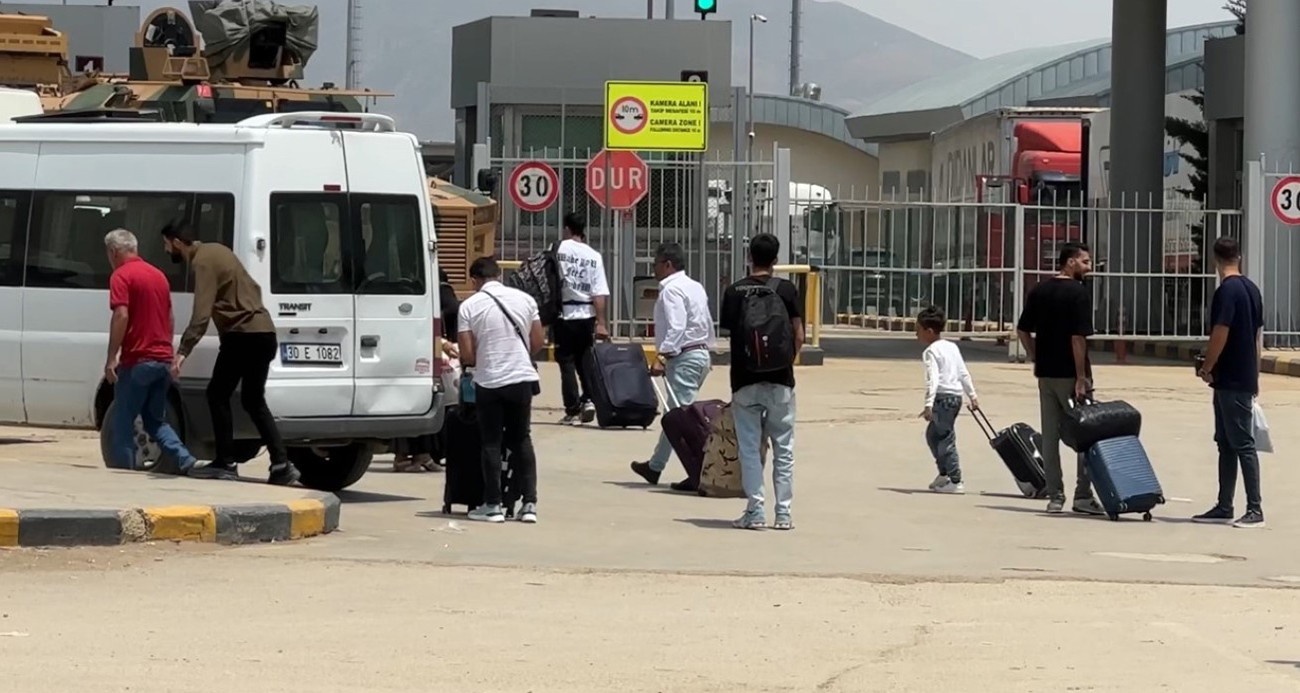 İran-İsrail Çatışması: Türk Vatandaşları Sınır Kapısından Türkiye’ye Dönüş Yaptı