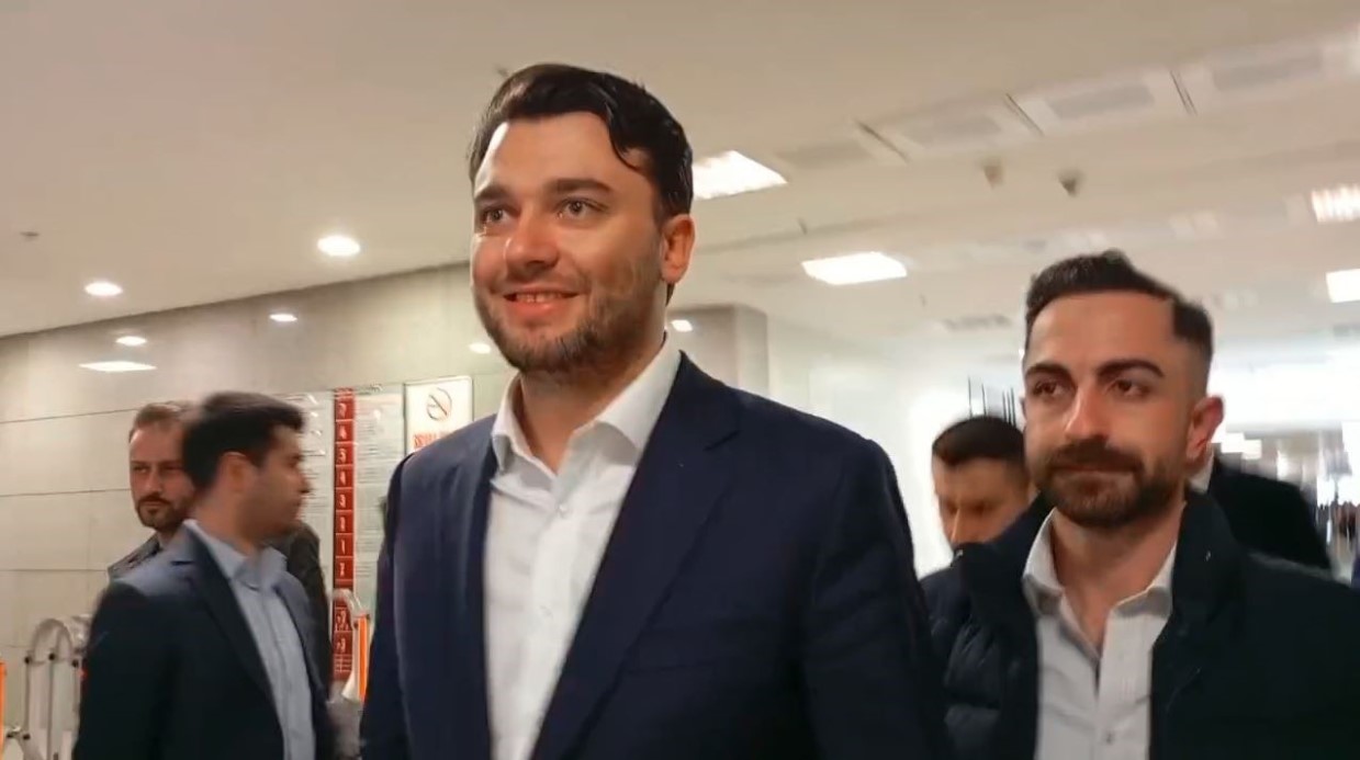 İstanbul Büyükşehir Belediye Başkanı Ekrem İmamoğlu’nun Avukatı Mehmet Pehlivan Tutuklandı