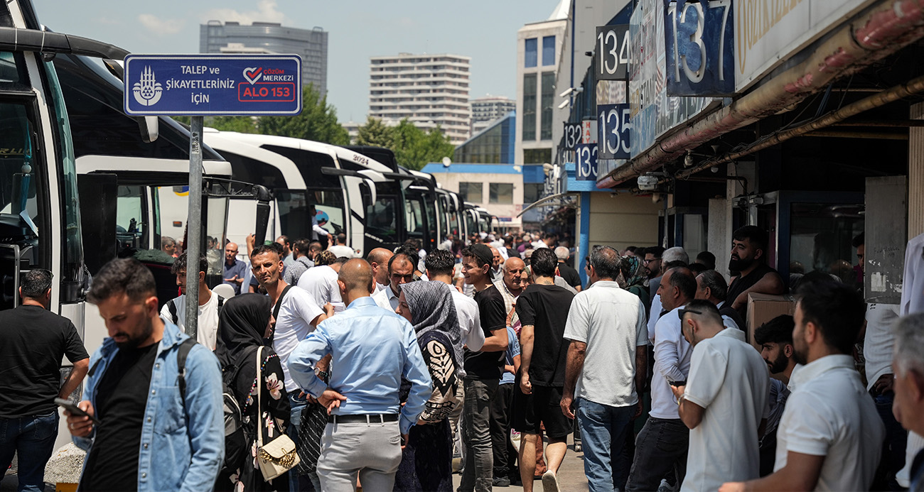 İstanbul Otogarı’nda Bayram Yoğunluğu Gözlemlendi