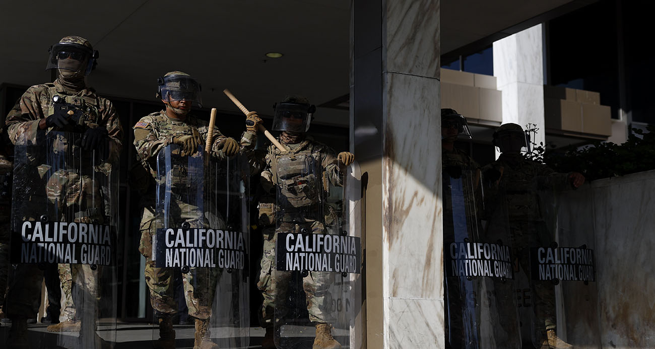 Los Angeles’ta Şiddet Olayları Nedeniyle Sokağa Çıkma Yasağı Uygulandı