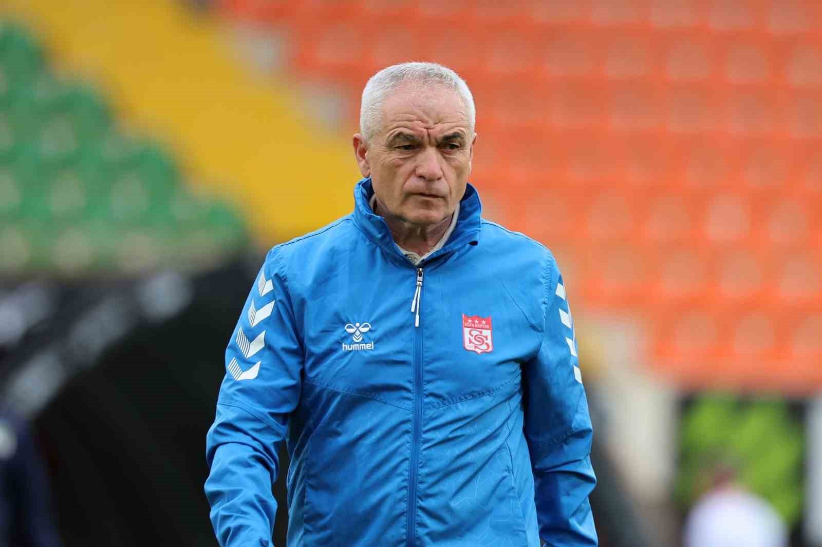 Rıza Çalımbay, Sivasspor ile Yollarını Ayırdı