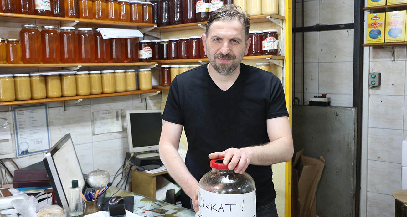 Rize’de Deli Bal Uyarısı: ‘Adamı Uzatır’ Etiketiyle Dikkat Çekti