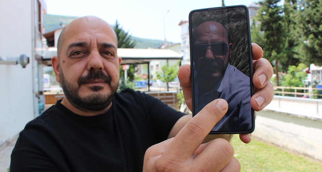 Selfie Çekimiyle Hayatını Kurtaran Adam: Keneleri Fotoğrafta Fark Etti