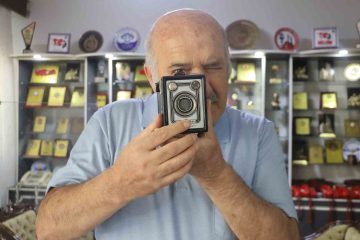 Teknolojinin Işığında Gazetecilik: Fotoğraf Makinelerinden Cep Telefonlarına Evrim