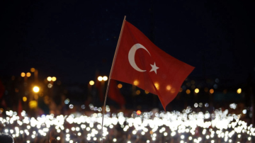 15 Temmuz 2025 Salı günü resmî tatil mi? 14 Temmuz yarım gün mü, kimler çalışacak?