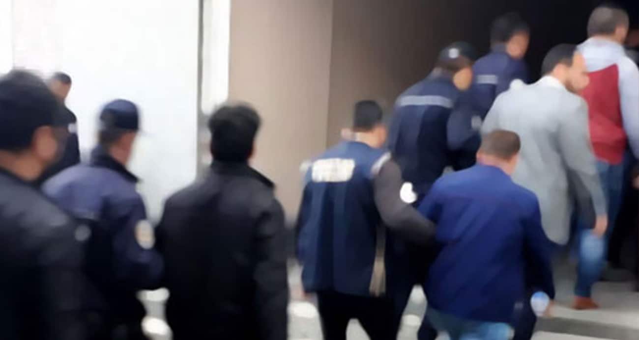 Türkiye Genelinde Büyük FETÖ Operasyonu: 371 Gözaltı