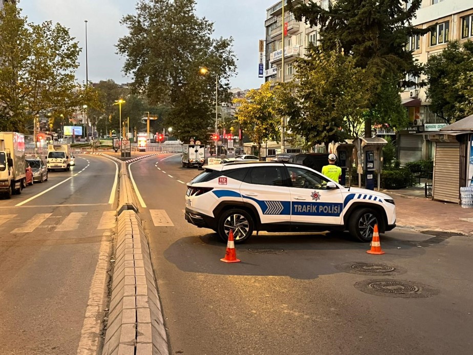 30 Ağustos Zafer Bayramı Kutlamaları İçin İstanbul’da Bazı Yollar Trafiğe Kapandı